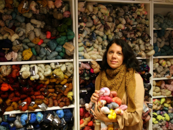 Yarn Store Of The Month Picknit